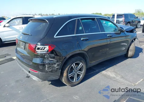2020 Mercedes-Benz Glc 300 z USA, uszkodzony, nr VIN W1N0G8DB1LF791414